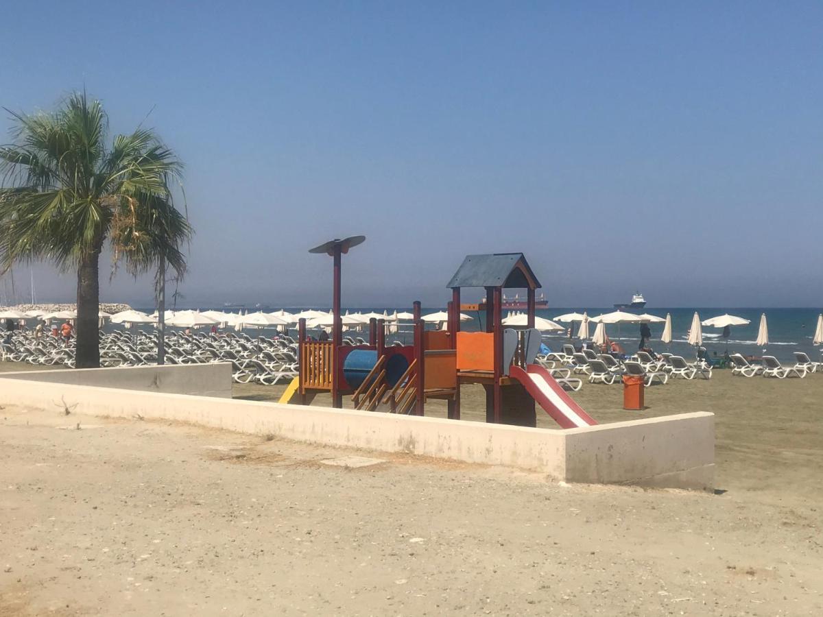 Panoramic Sea View Apartments Larnaca Buitenkant foto