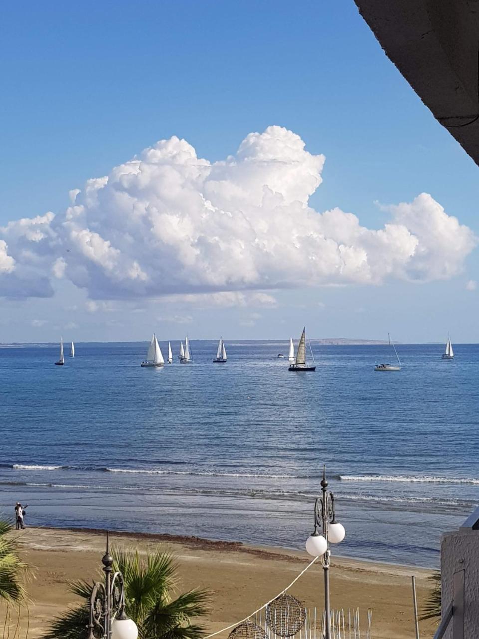Panoramic Sea View Apartments Larnaca Buitenkant foto