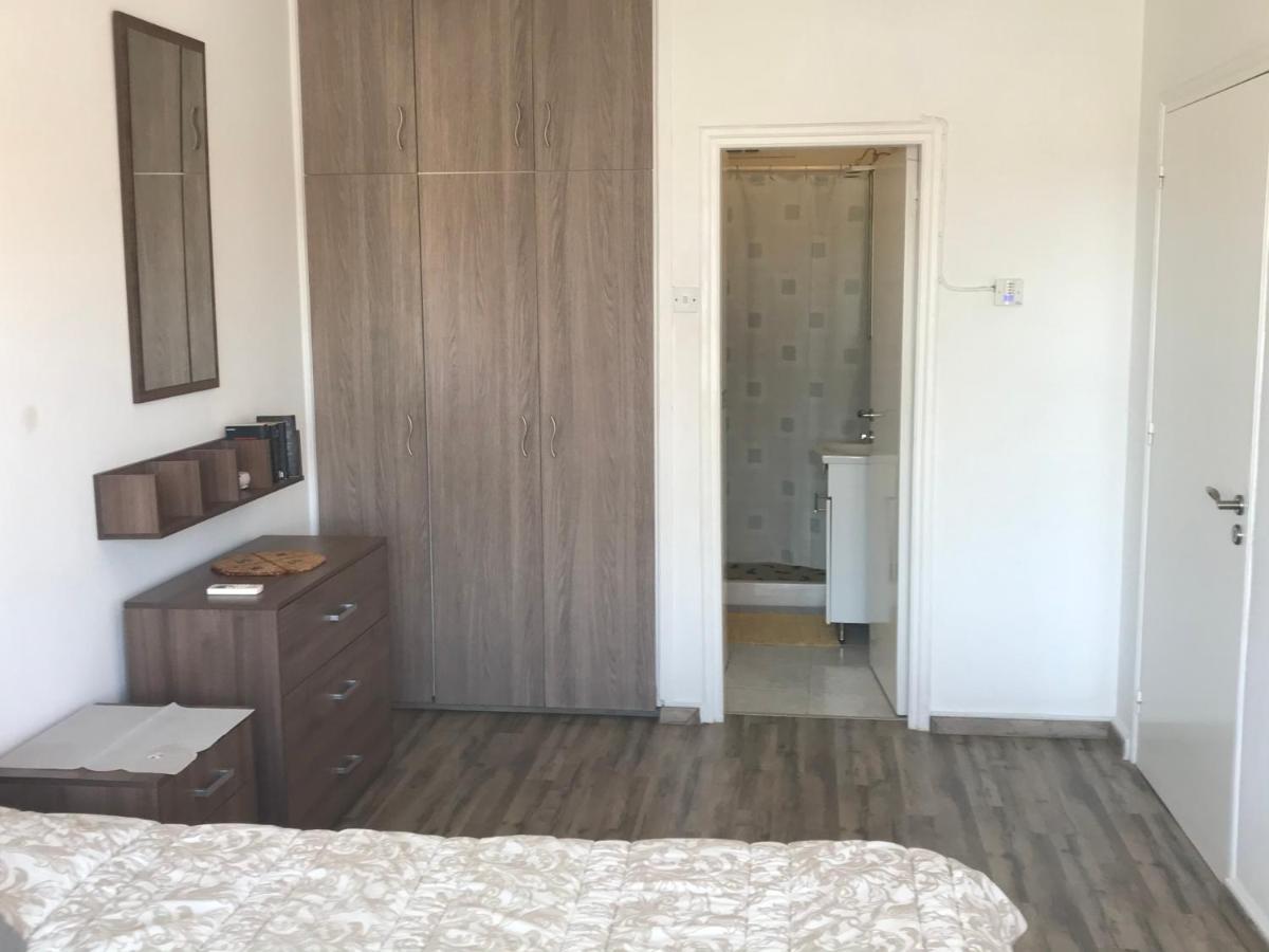 Panoramic Sea View Apartments Larnaca Buitenkant foto